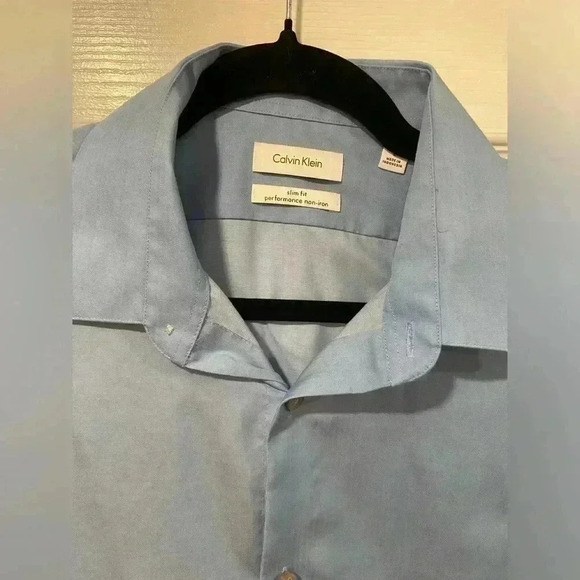 Calvin Klein Men’s Slim Fit Performance Non Iron Blue Cotton Dress Shirt Size 16 - Picture 2 of 13